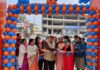 नालापानी चौक पर खुले सुविधा सुपरमार्केट के नए स्टोर का हरबंश कपूर ने किया उदघाटन