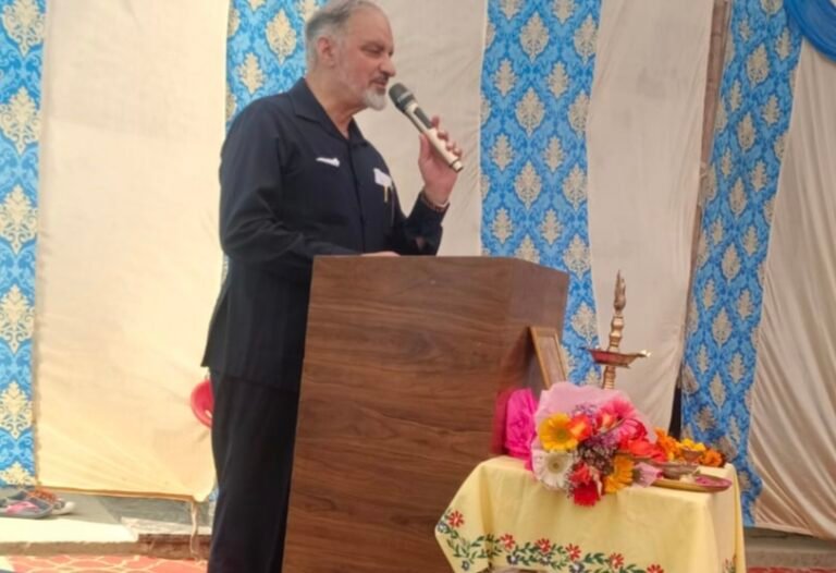 रेडक्रॉस ने बालिका छात्रावास में मनाया अंतरराष्ट्रीय महिला दिवस
