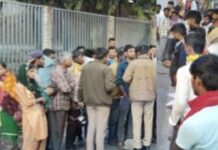 दून में तेज रफ्तार का कहर: डंपर से कुचलकर मजदूर की मौत, गुस्साए लोगों ने लगाया जाम