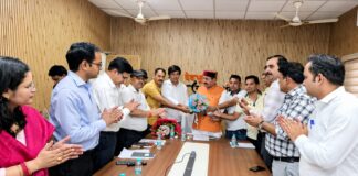 BDO को क्षेत्र पंचायत सचिव पद से हटाने के प्रस्ताव पर संगठनों ने विभागीय मंत्री से विरोध जताया