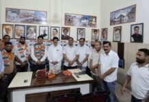 पूर्व पार्षद समर्थकों समेत कांग्रेस में शामिल, गणेश गोदियाल ने किया स्वागत