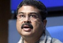 NEET विवाद और जंतर-मंतर पर छात्रों के प्रदर्शन के बीच शिक्षा मंत्री धर्मेंद्र प्रधान का इस्तीफा