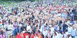बारिश में भी नहीं थमे कदम: मुख्यमंत्री आवास कूच में बोहरा ने समर्थकों संग बुलंद की न्याय की आवाज